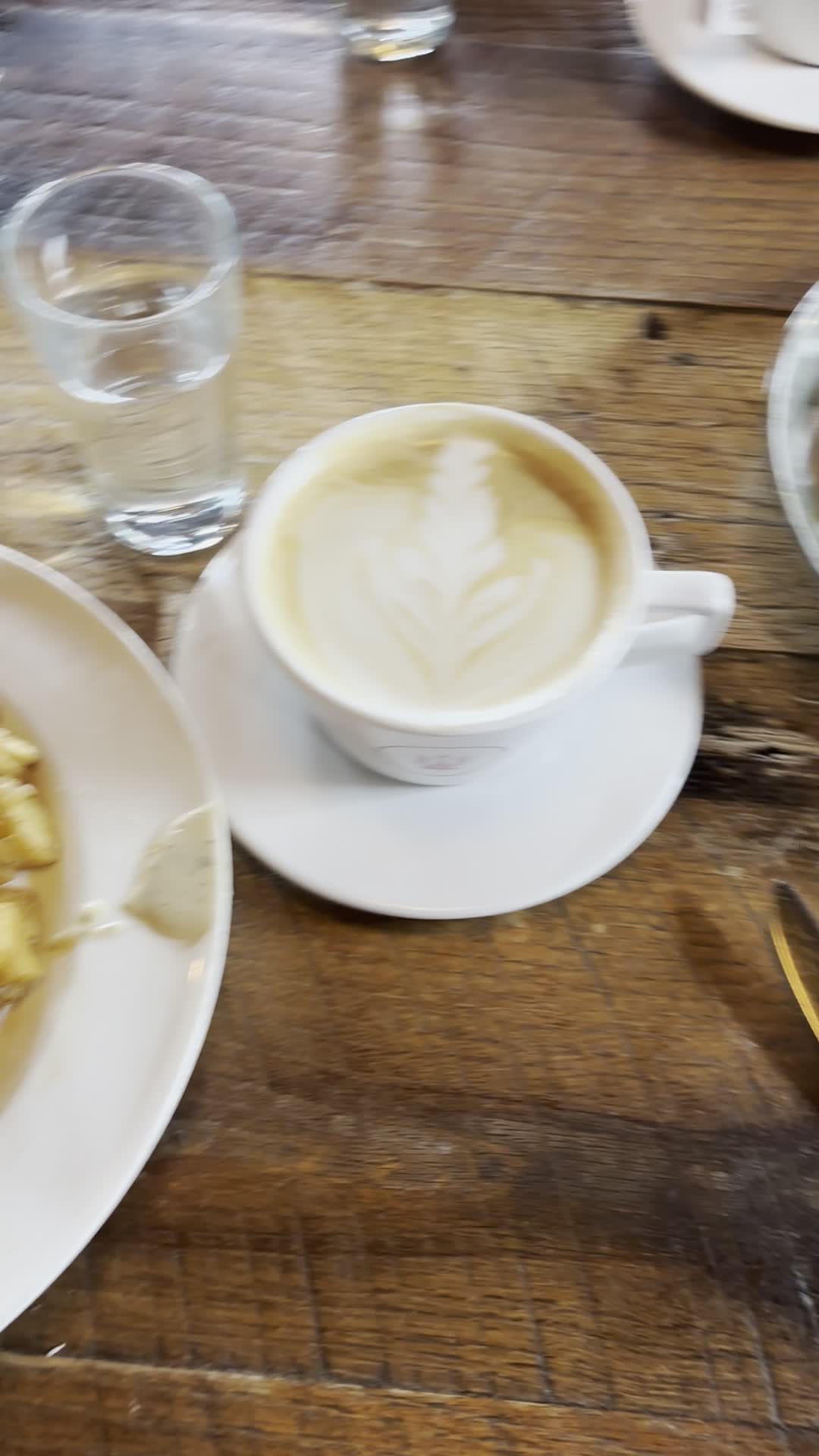 Video review of The Suffolk Punch