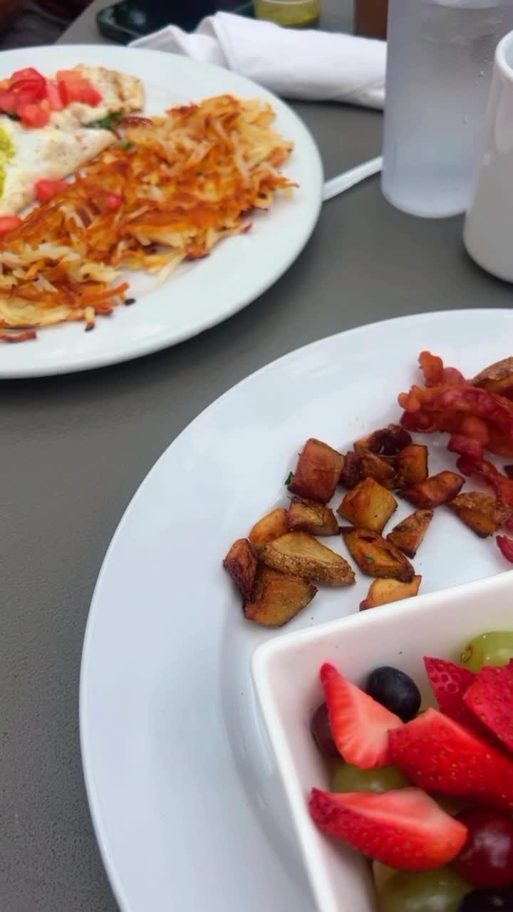 Amy's Café