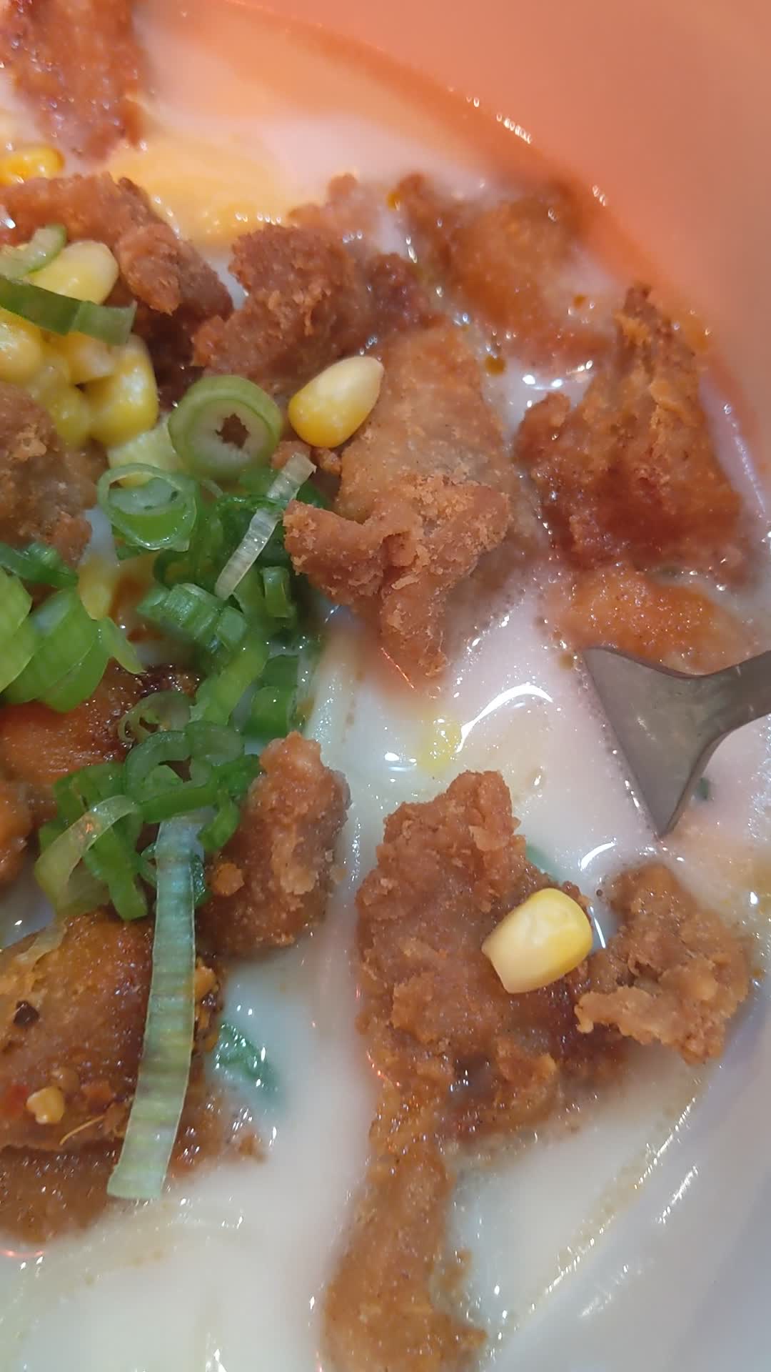 Video review of Friends Ramen