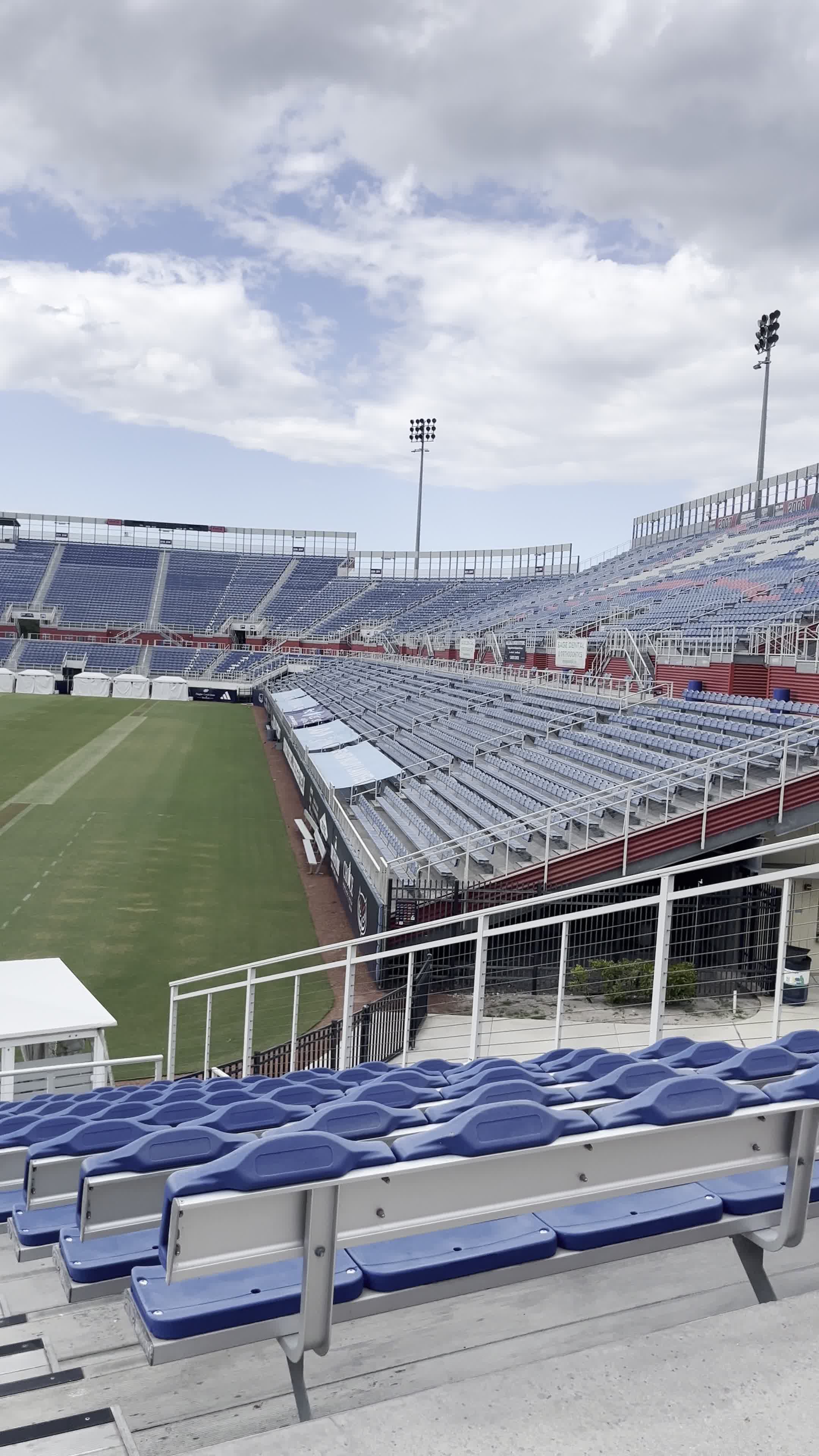 Video review of Auntie Anne's