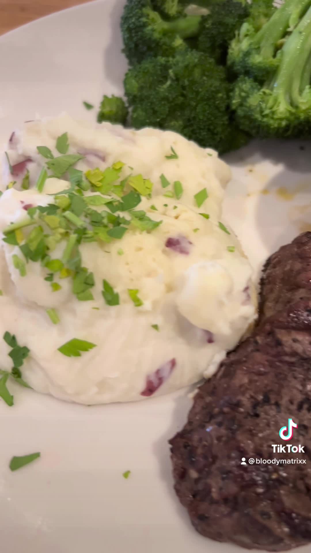 Applebee's Grill + Bar