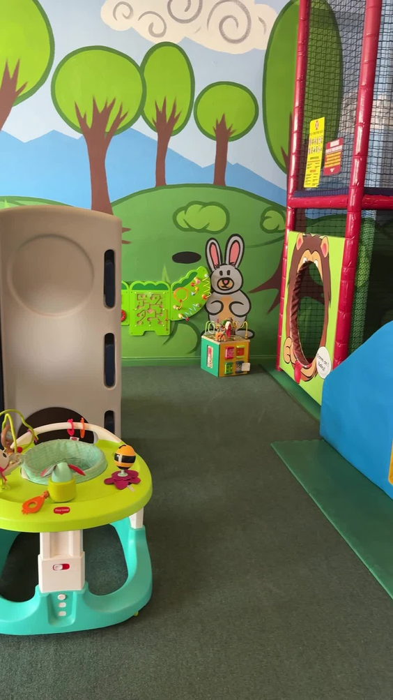 Wigglin Out Indoor Playground