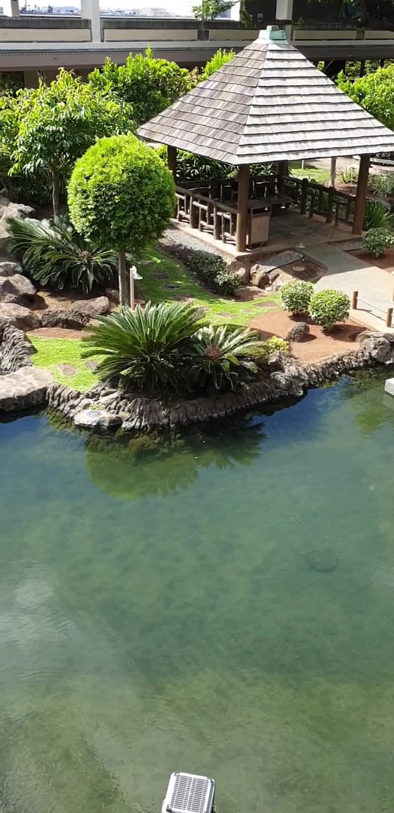 Daniel K. Inouye International Airport (HNL)