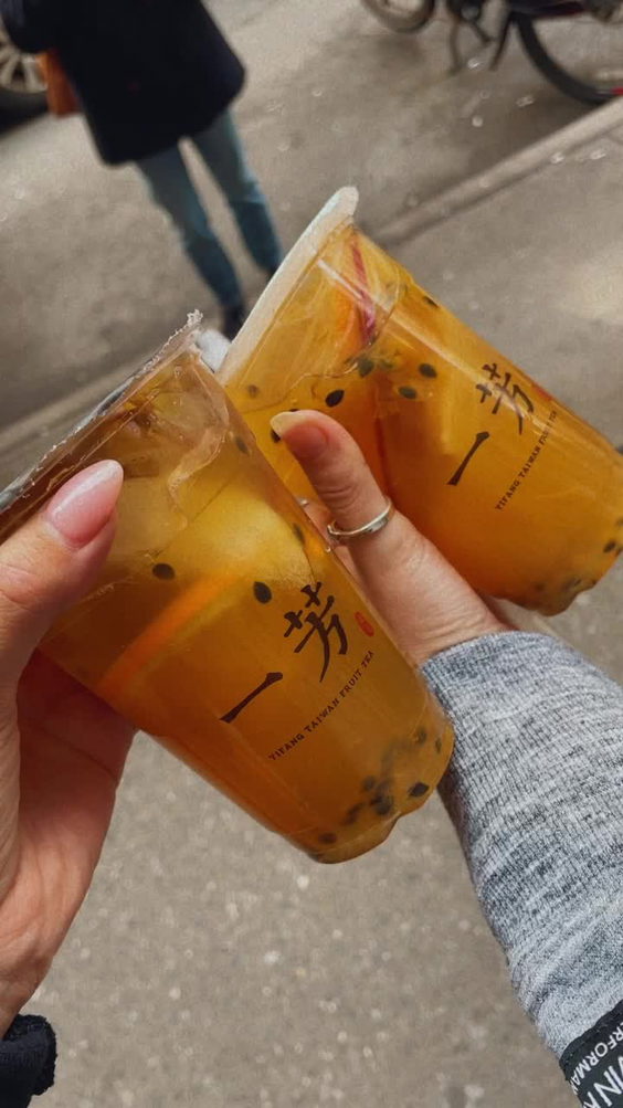 YiFang Taiwan Fruit Tea