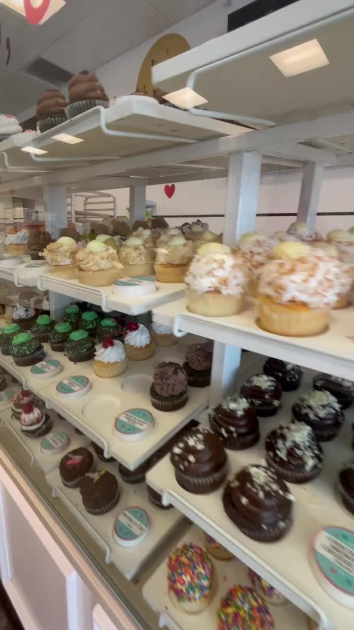 House Of Flying Cupcakes