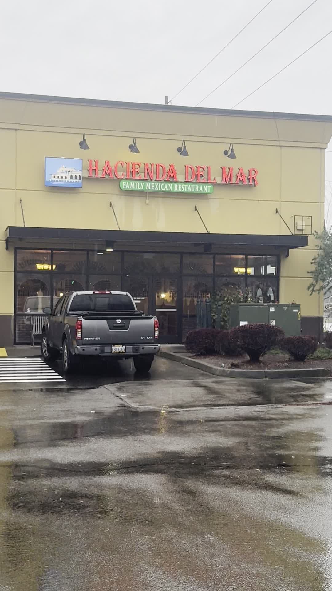 Video review of Hacienda Del Mar Mexican