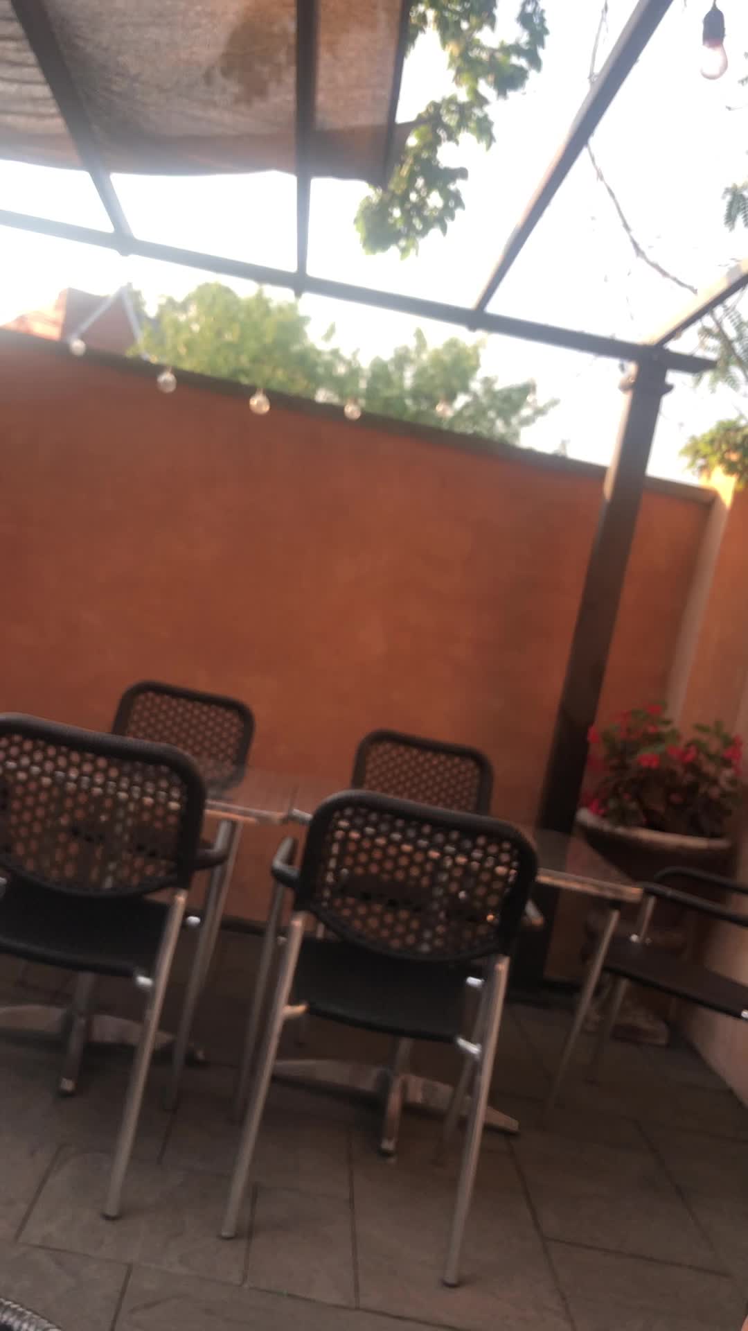 Paisano's