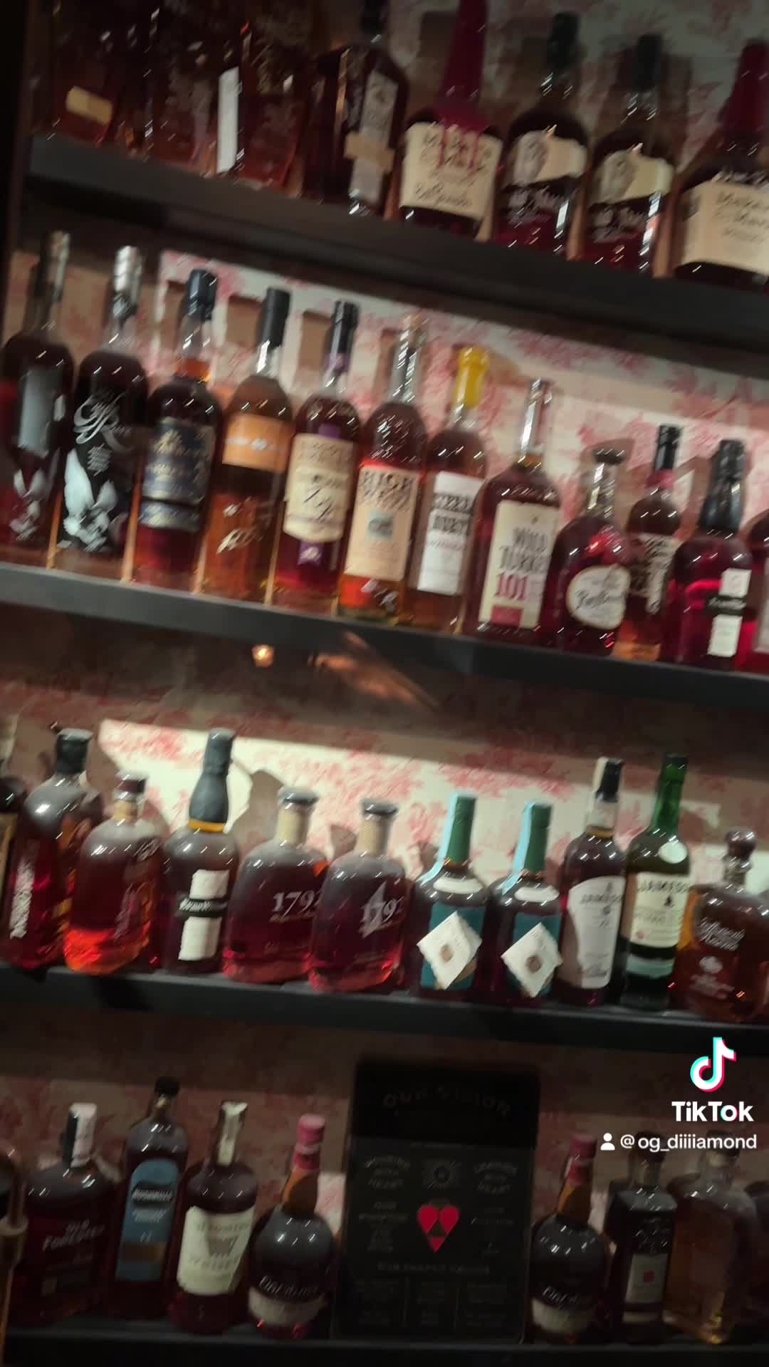 Video review of Seven Grand