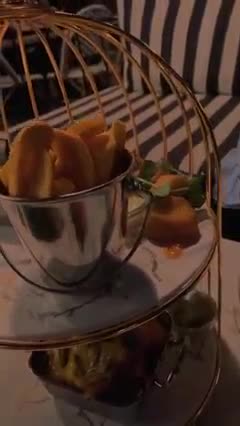 Milk and honey bar