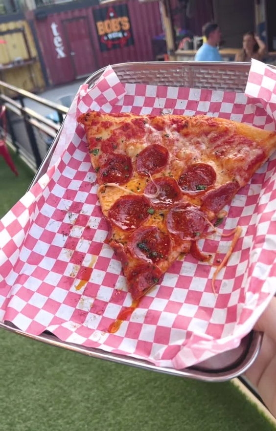 Bob's Pizza | West Loop