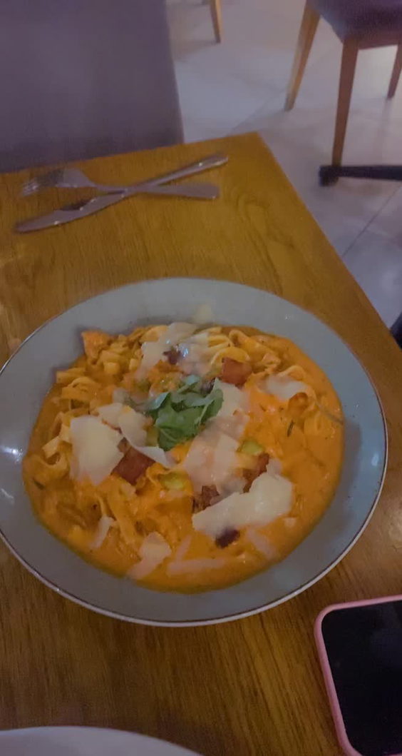 Bowl'd Restaurant