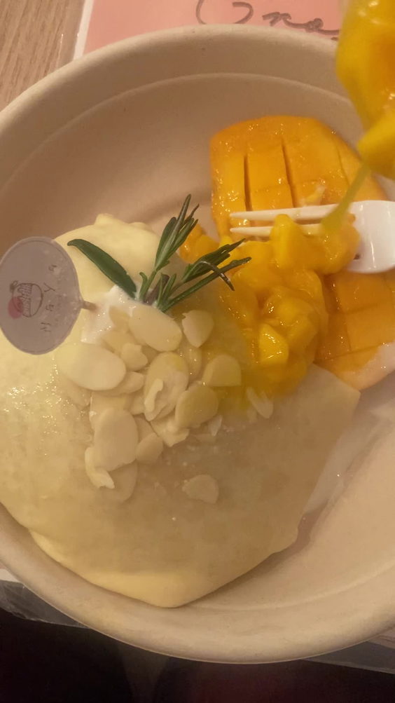 Naya Dessert Cafe