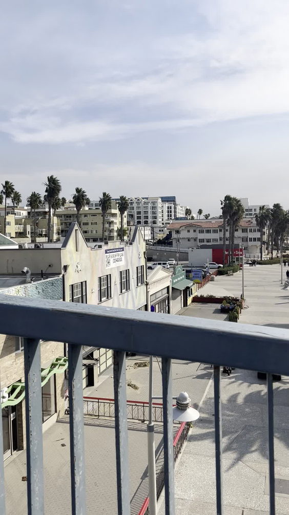 Santa Monica Pier Aquarium