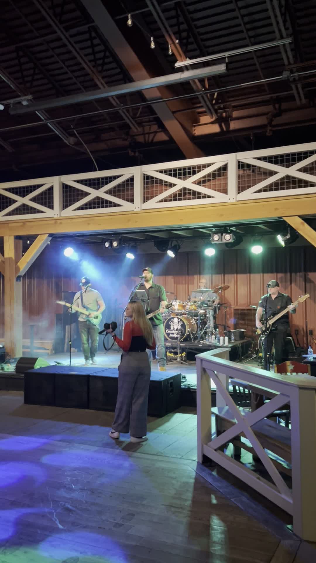 Tin Rooster Dancehall & BBQ