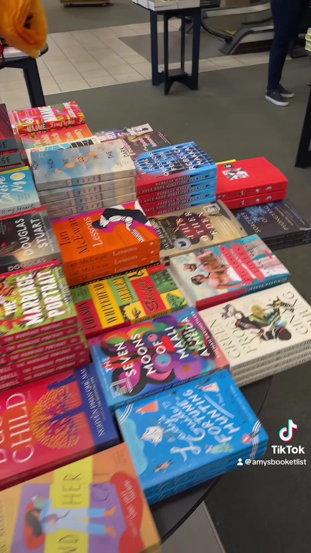 Barnes & Noble