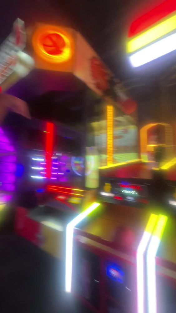 Dave & Buster's