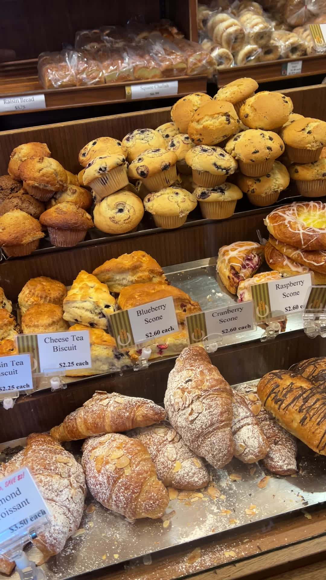 Video review of Hot Oven Bakery