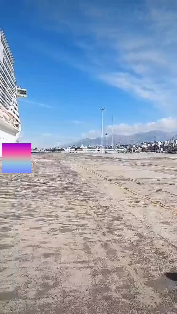 Jeddah Port Lighthouse