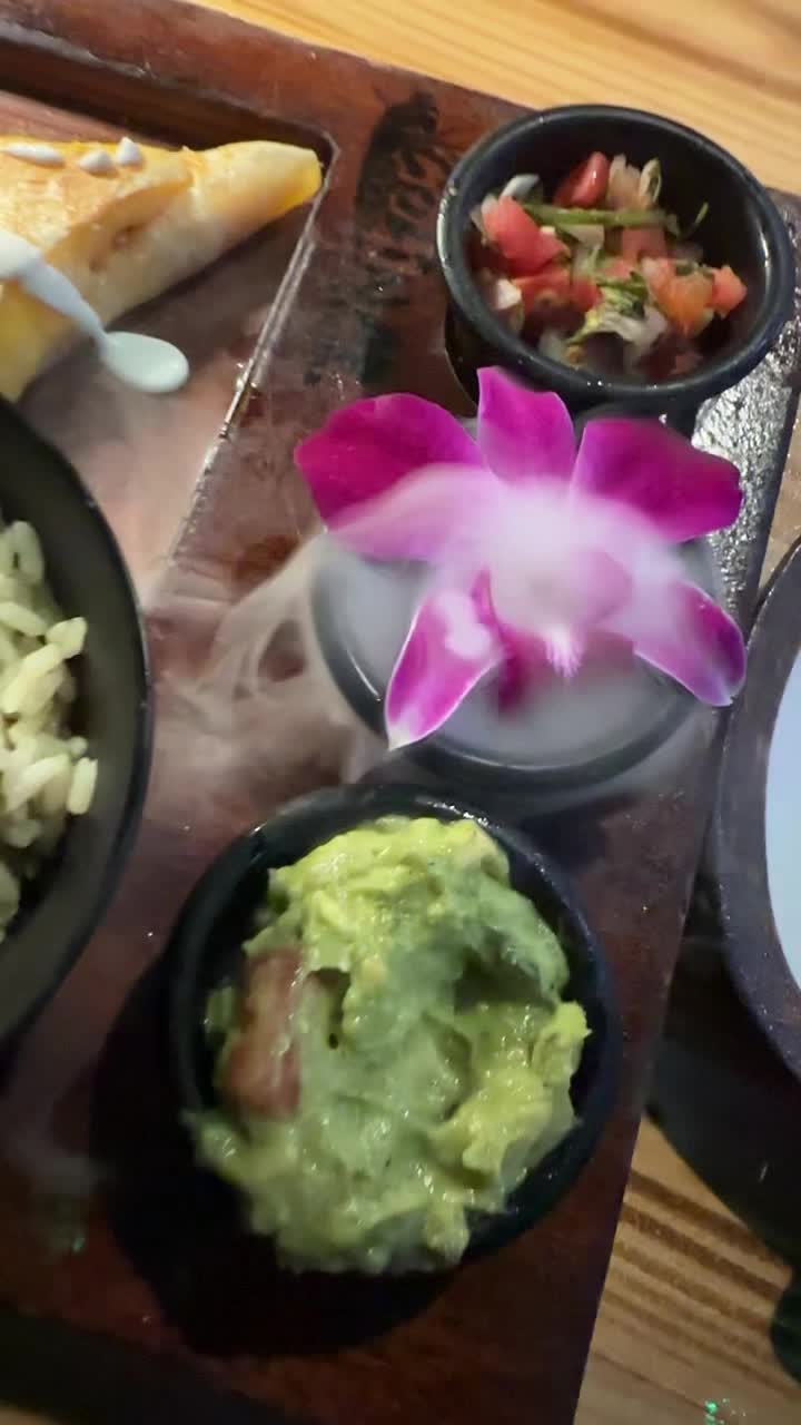 La Colina Mexican Cantina