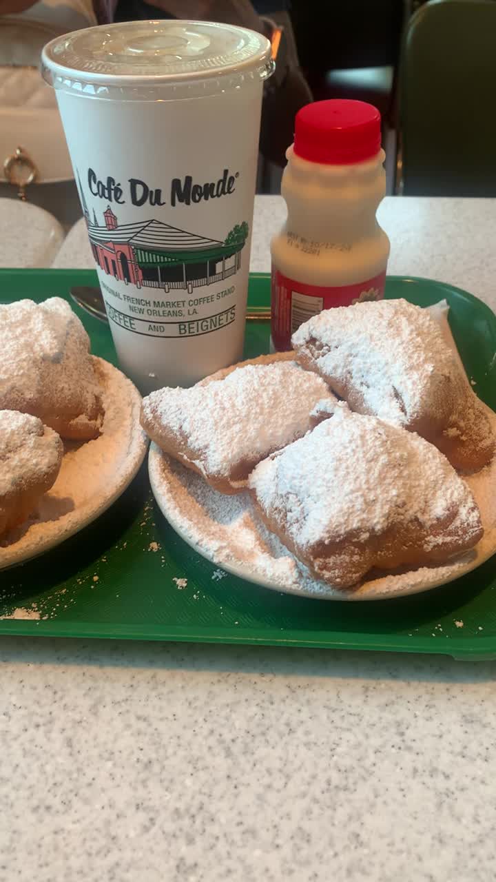 Café Du Monde