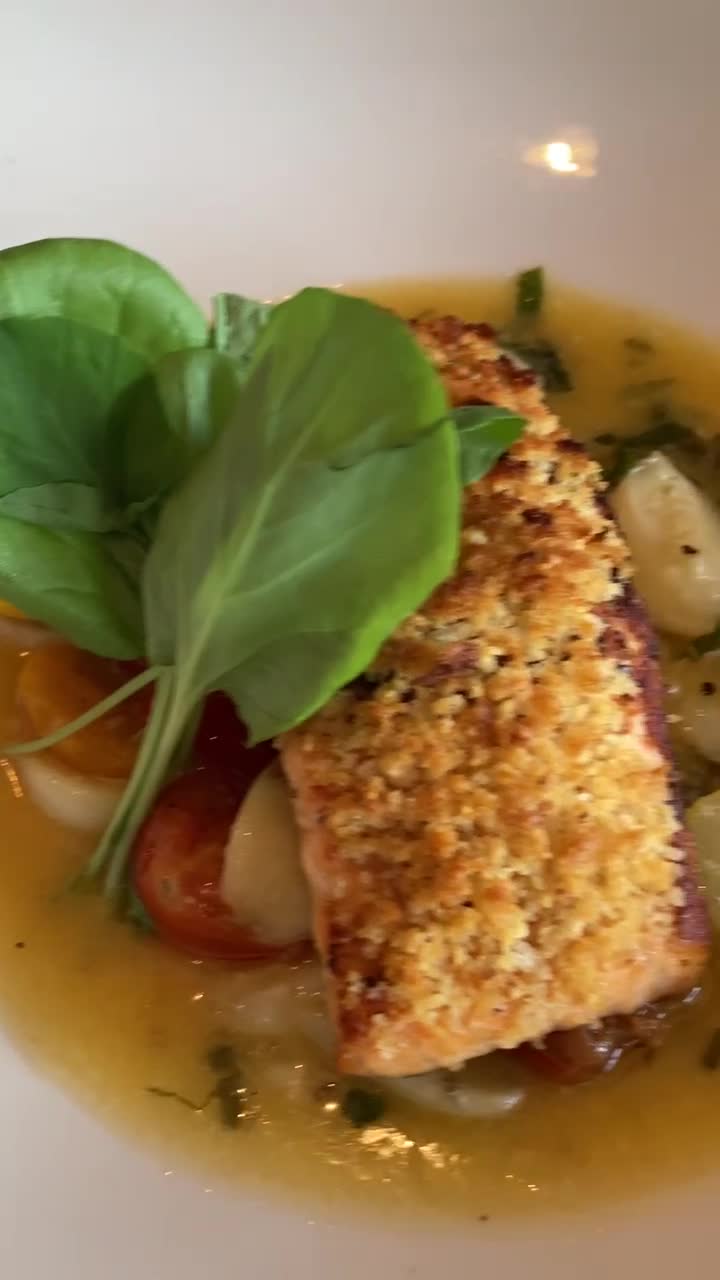 Video review of The Capital Grille