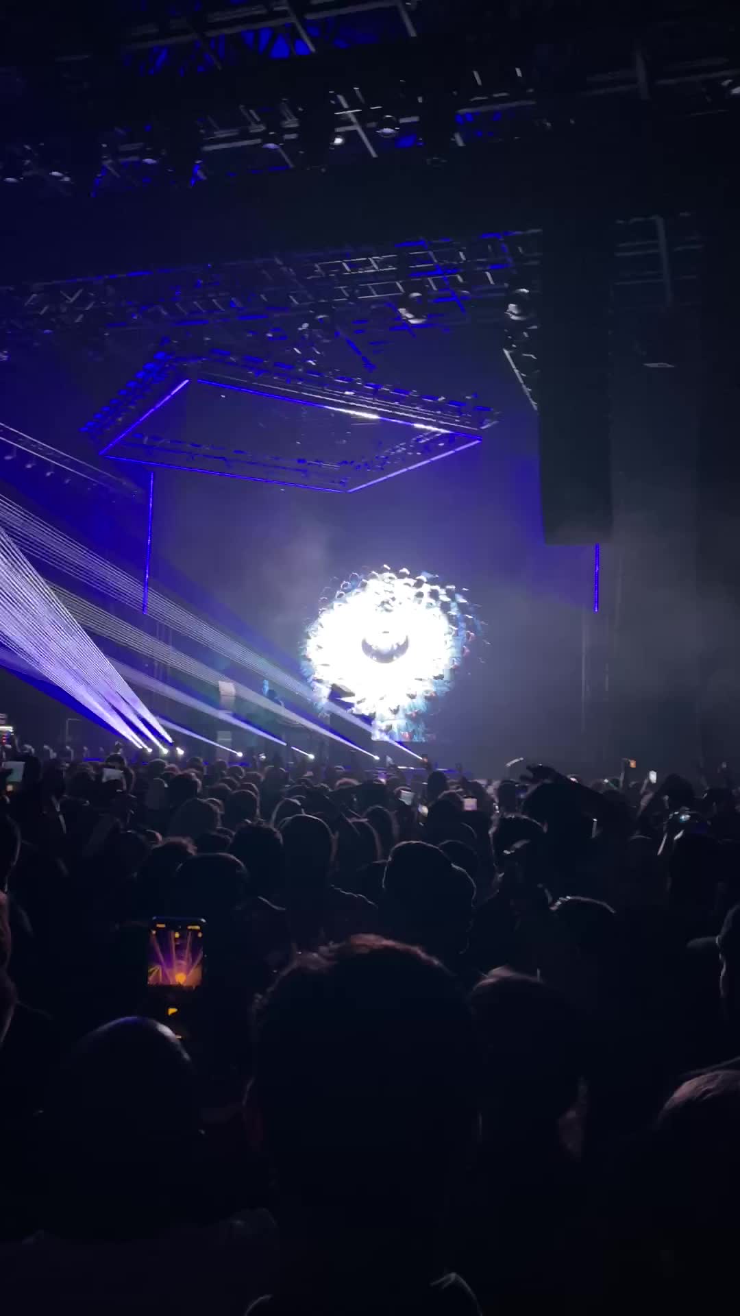 Video review of Mission Ballroom