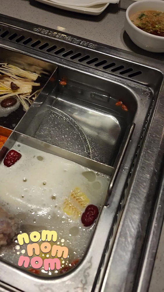 Haidilao Hot Pot 海底捞