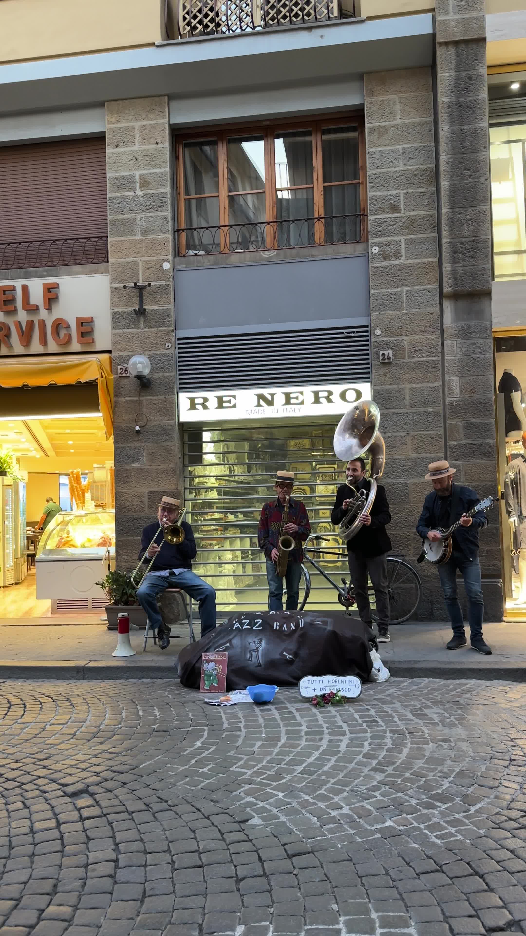 PLUS Florence Hostel