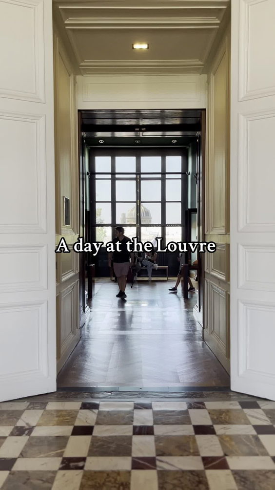 the louvre museum