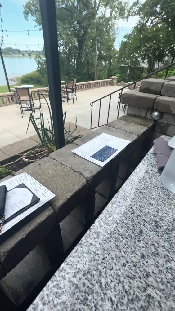River House Restaurant and Raw Bar