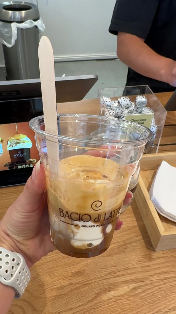 Bacio Di Latte