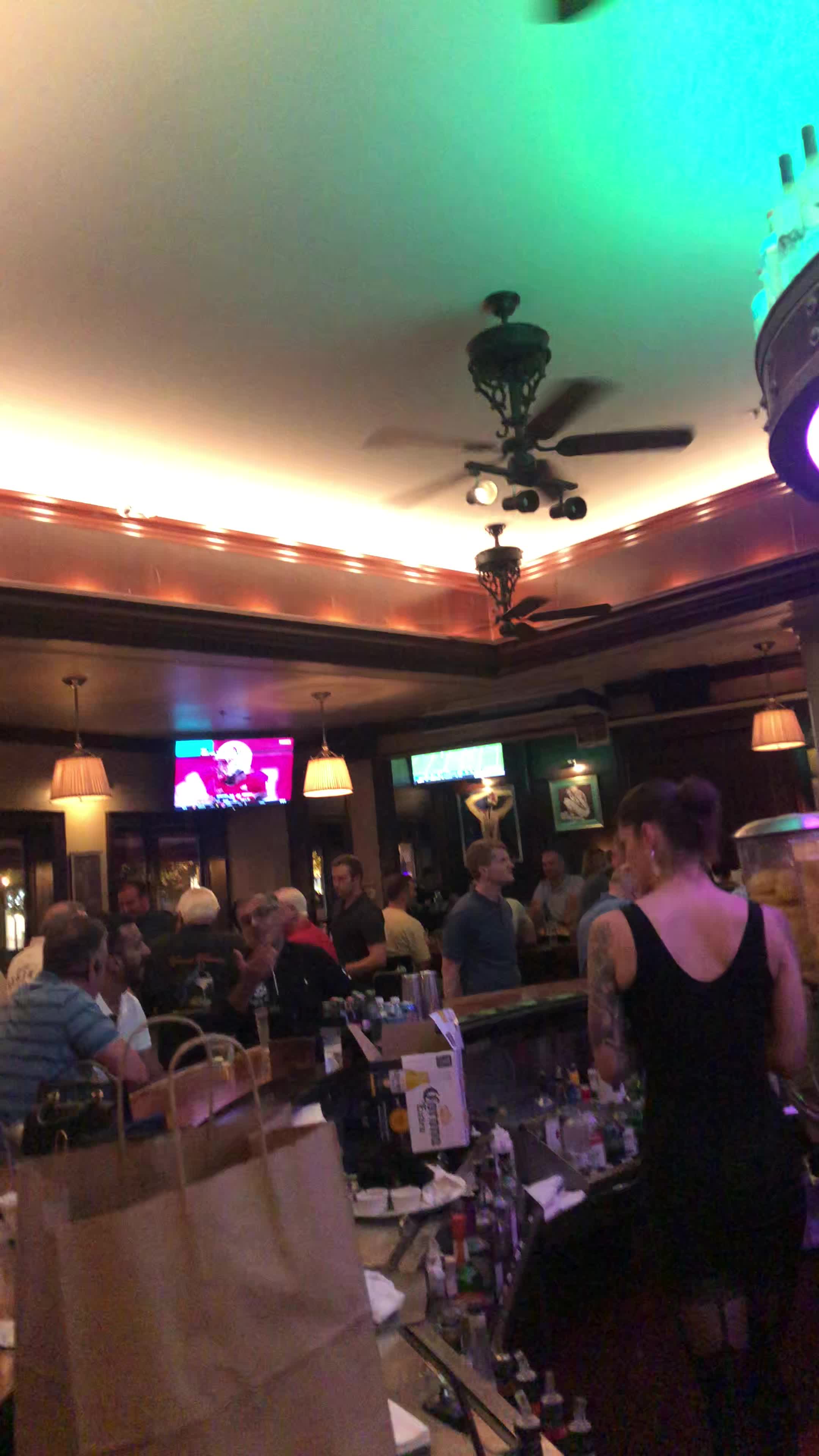 Video review of Tavern on Rush