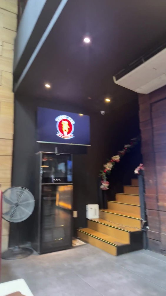 Tipsy Pig Gastropub