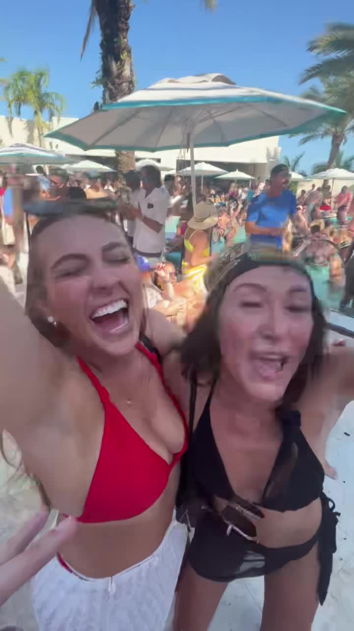 Daer Day Club