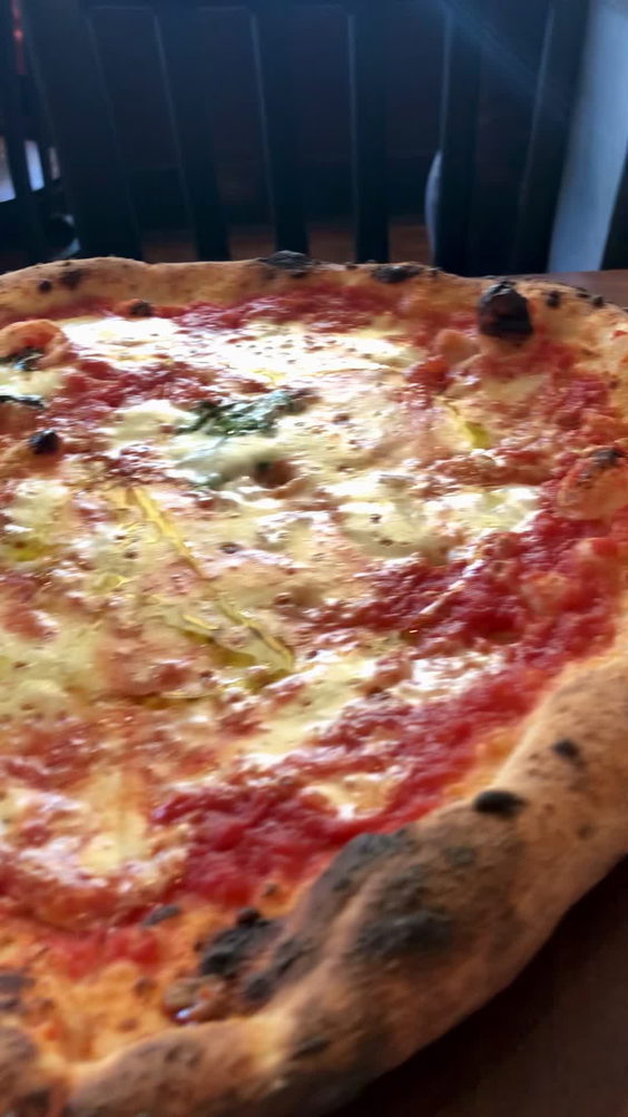 Mercurio's Artisan Gelato and Neapolitan Pizza