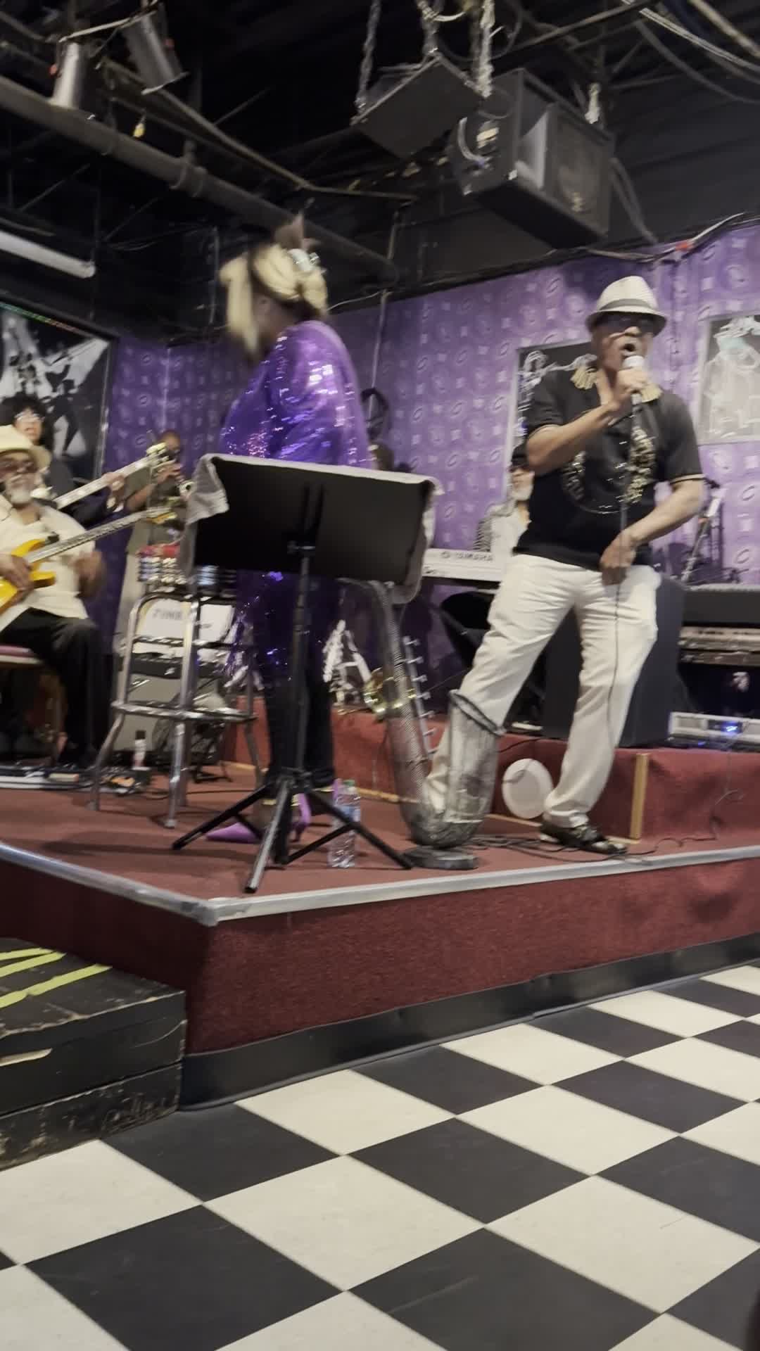 Video review of Bert's Motown, Jazz, BBQ & Karaoke