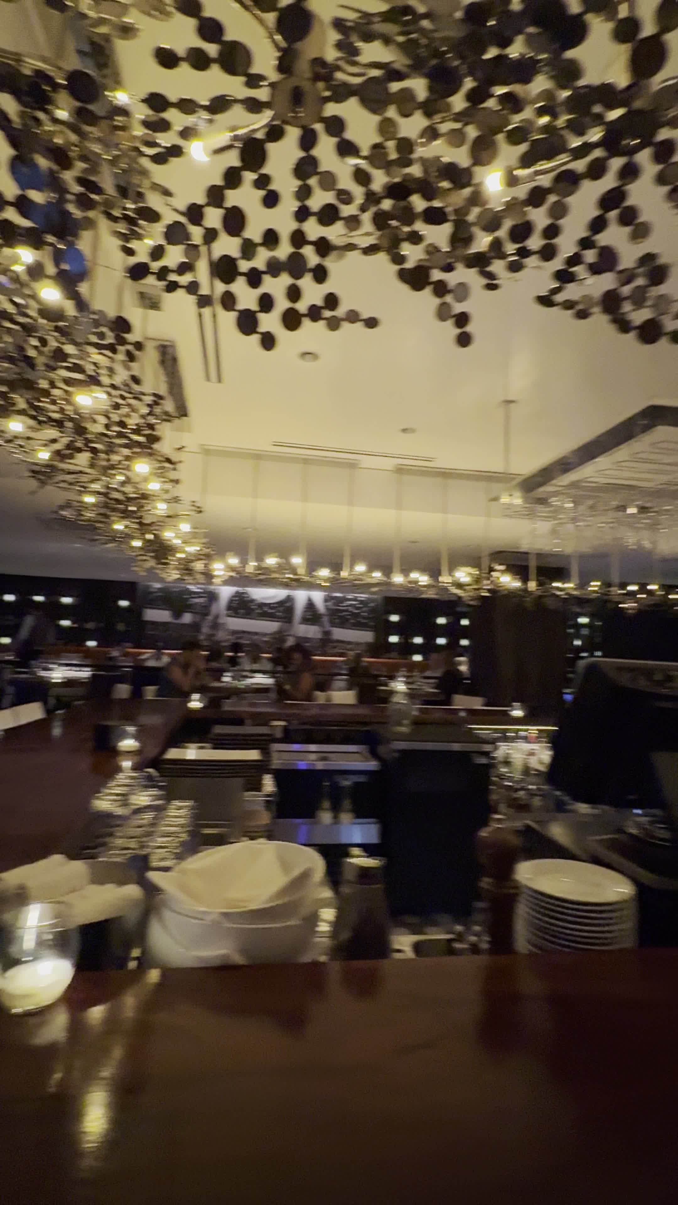 Video review of Steak 48