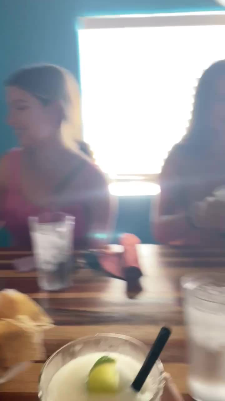 Cien Agaves Tacos & Tequila