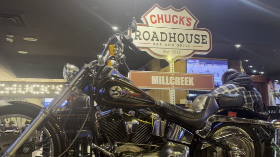 Chuck’s Roadhouse Bar & Grill