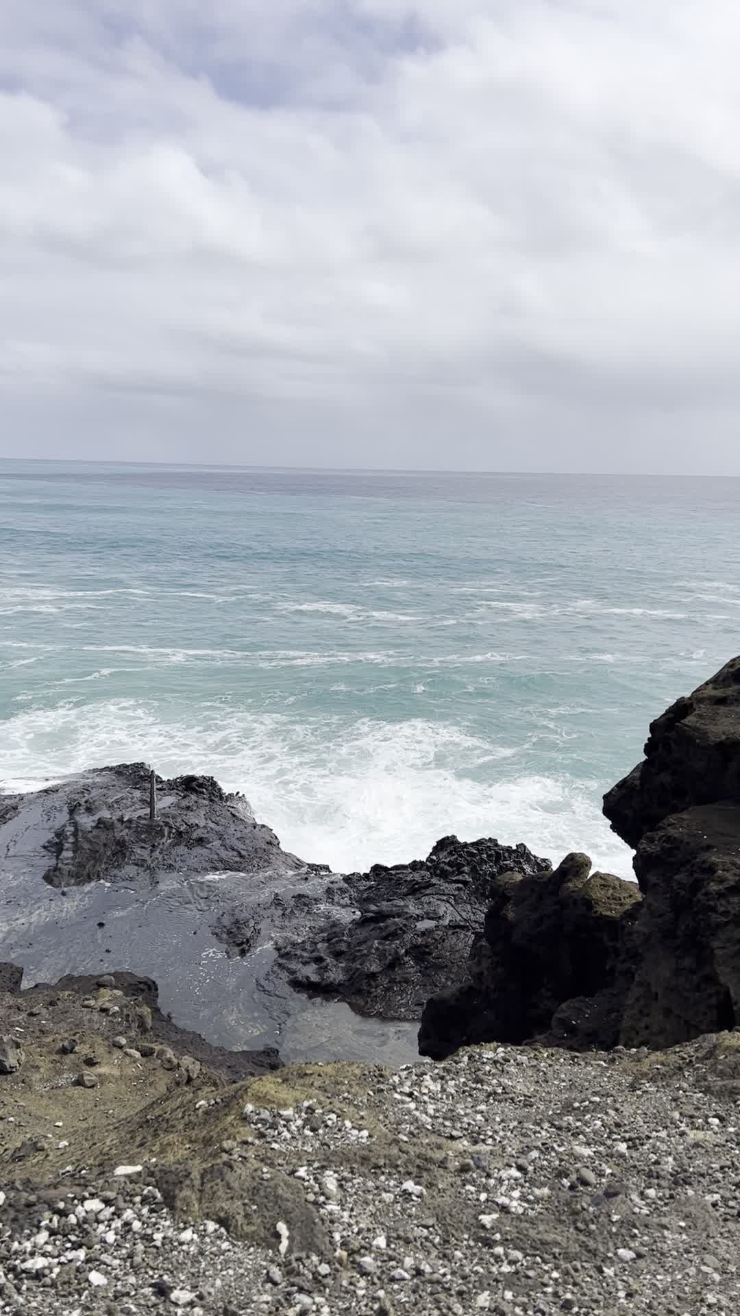 Halona Blowhole Lookout