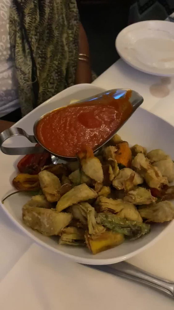 Nunzio Restaurant + Bar