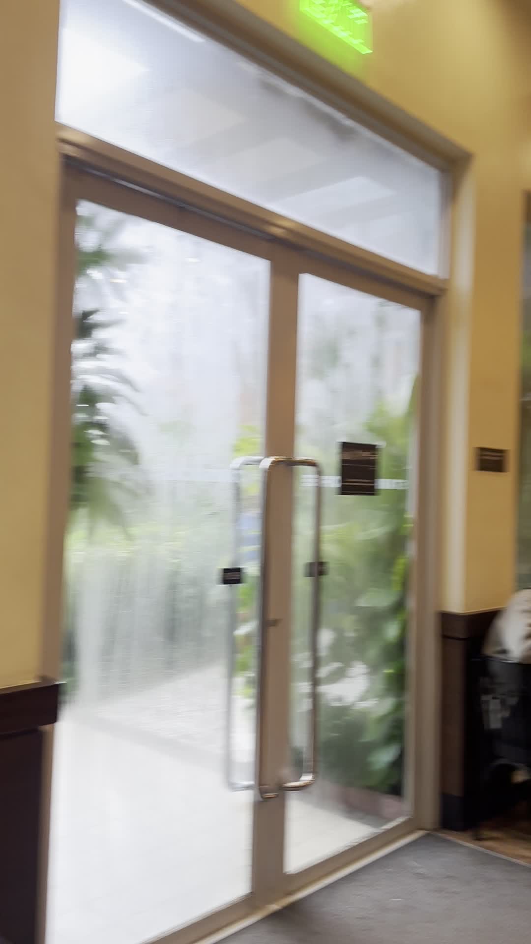 Video review of Starbucks