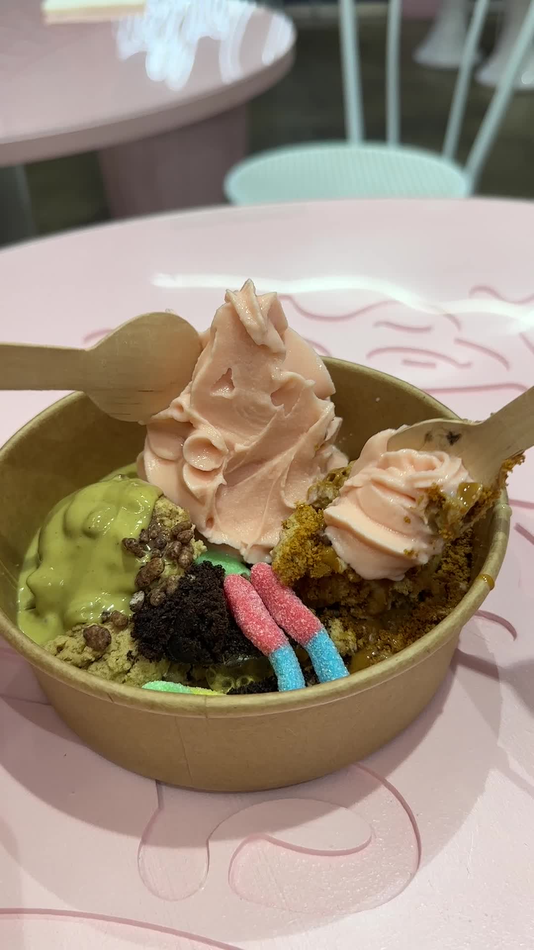 Video review of Ken's Sushi Bar Dining