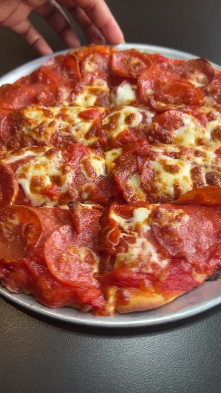 Johnny's Pizza House