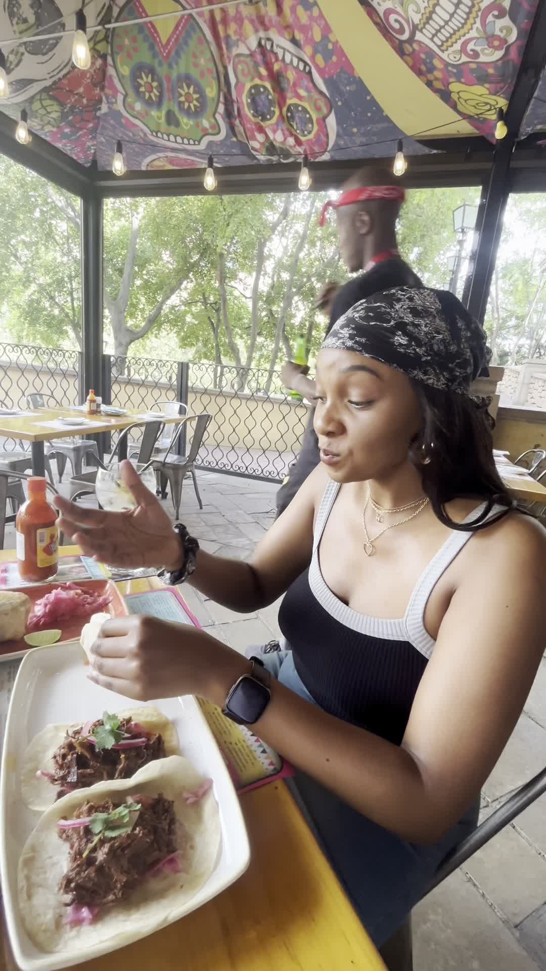 Video review of La Rosa