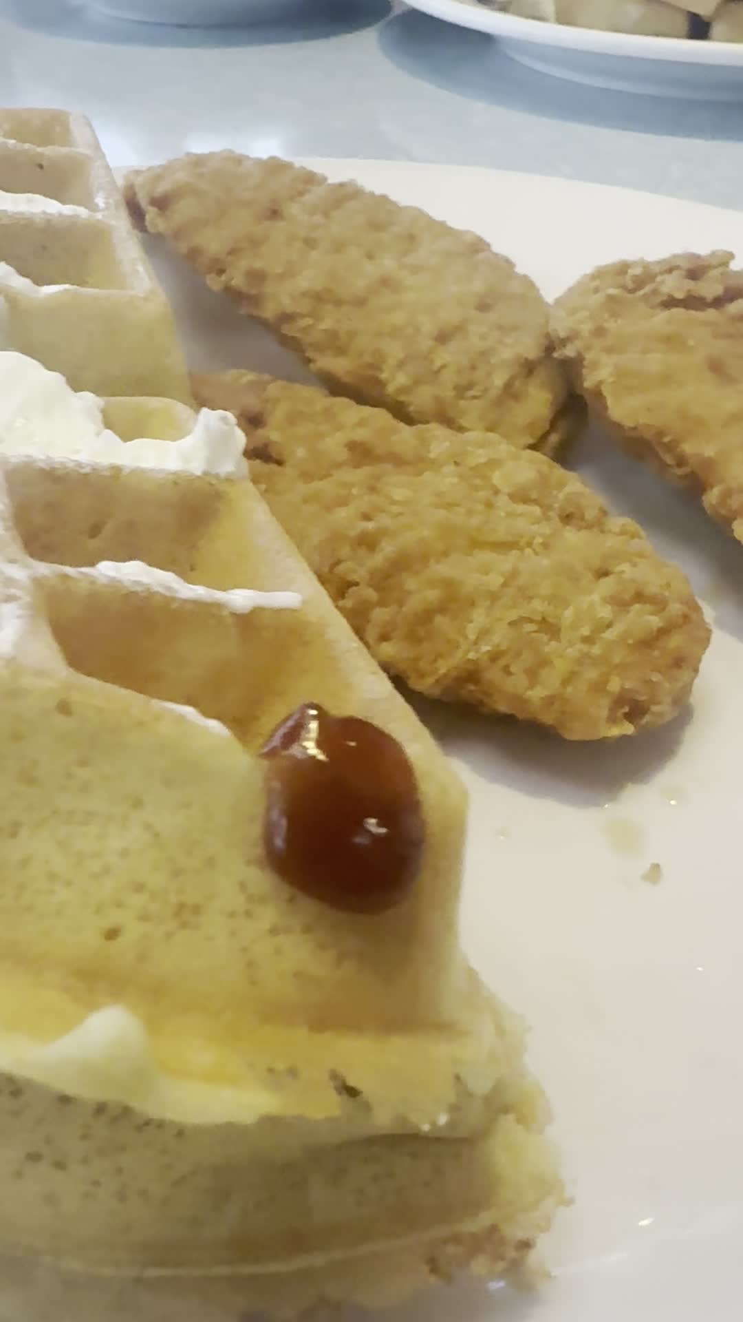 Video review of White Palace Grill