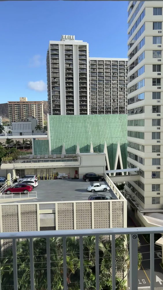 Alohilani Resort Waikiki Beach