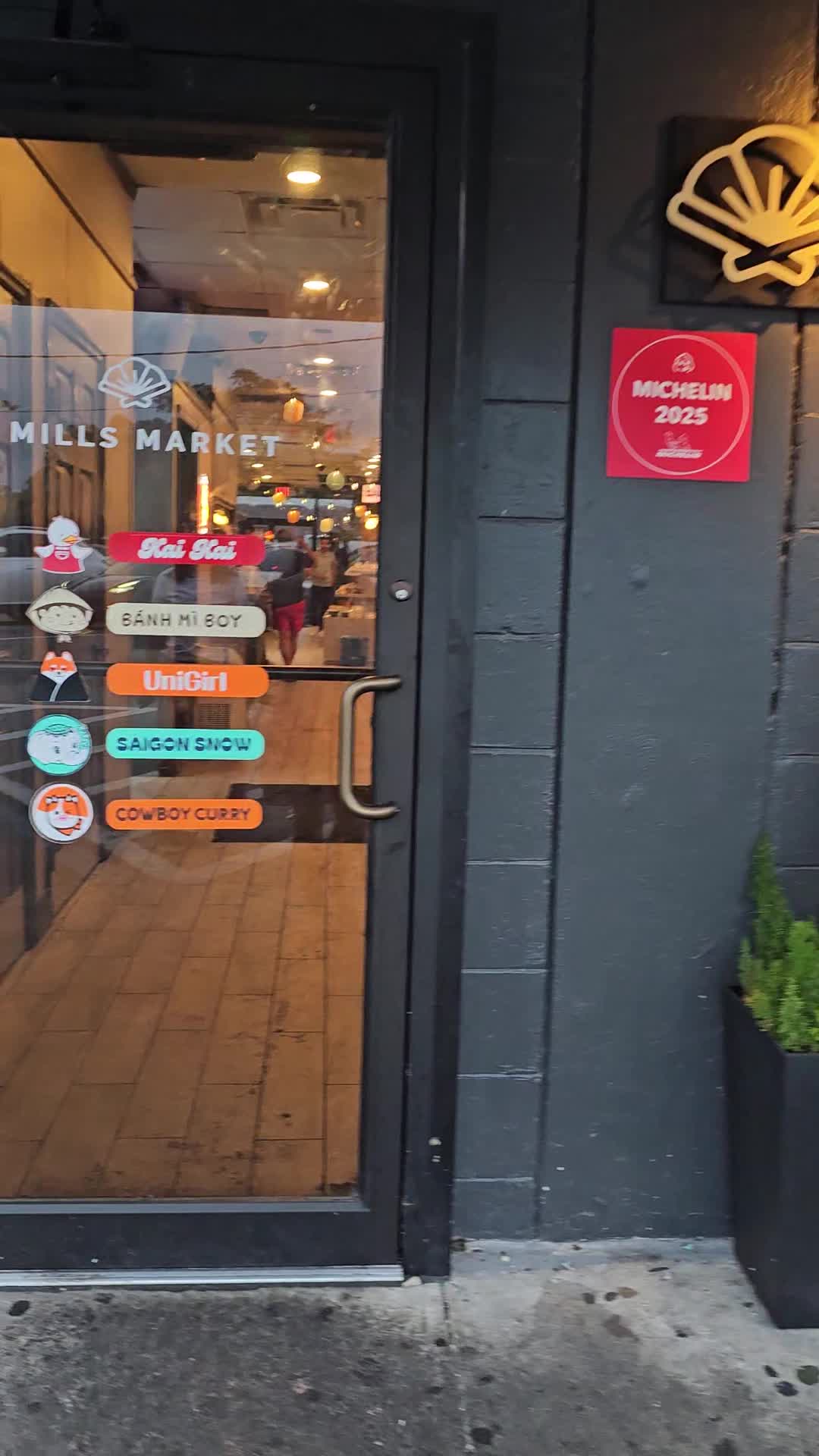 Mills Market