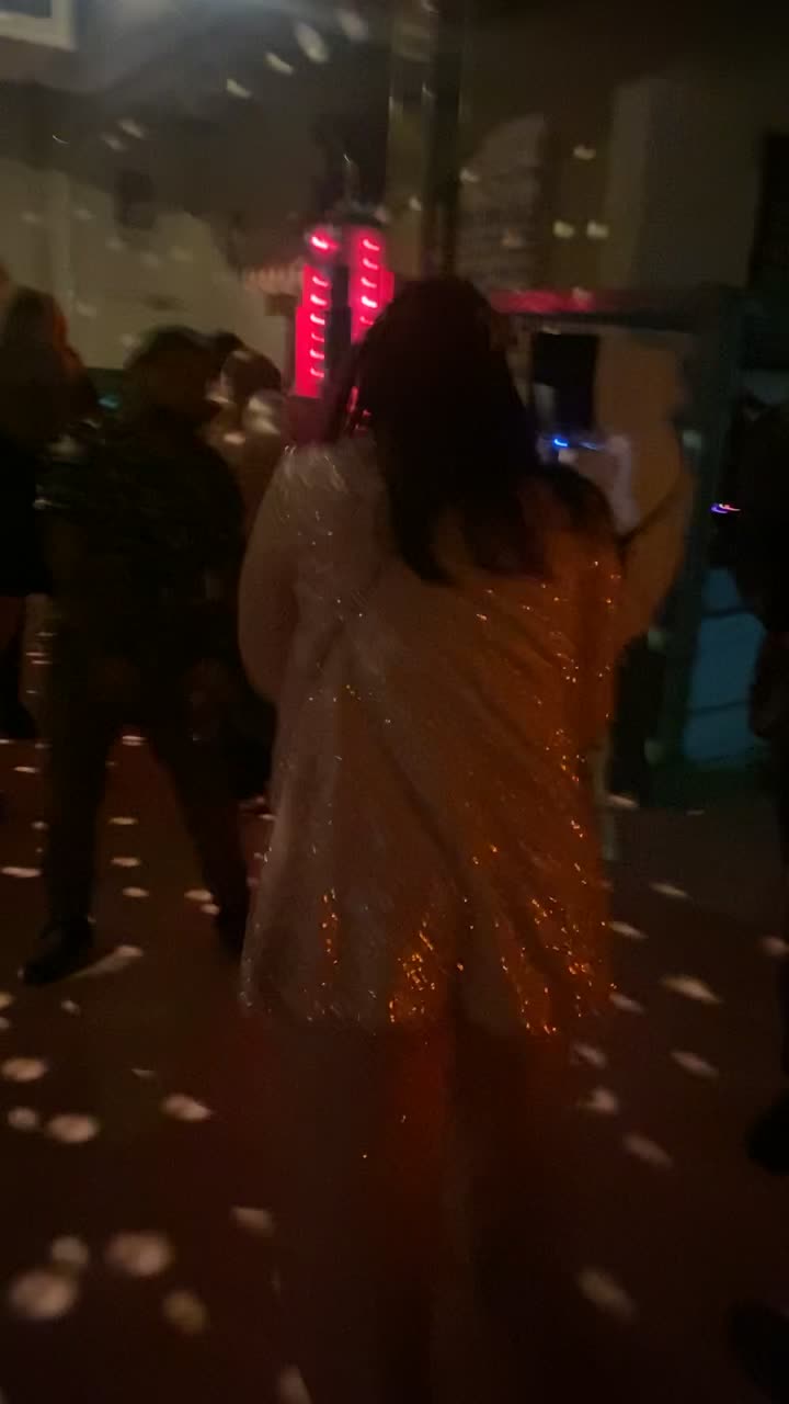 Video review of The Friend