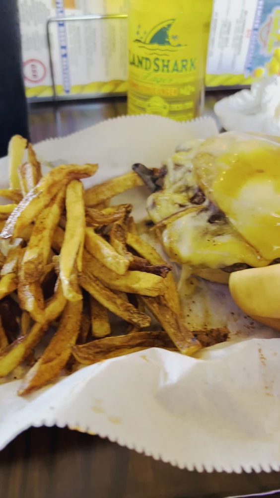 Dirty Don's Oyster Bar & Grill